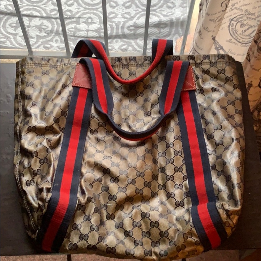 Gucci tote purse